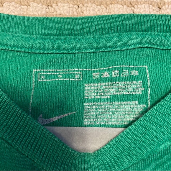 Nike T-shirt - Picture 4 of 4